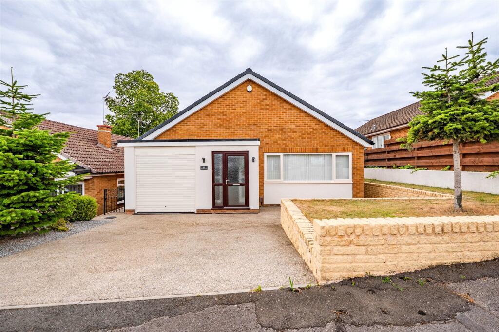 Main image of property: Priory Avenue, Ravenshead, Nottingham, Nottinghamshire, NG15