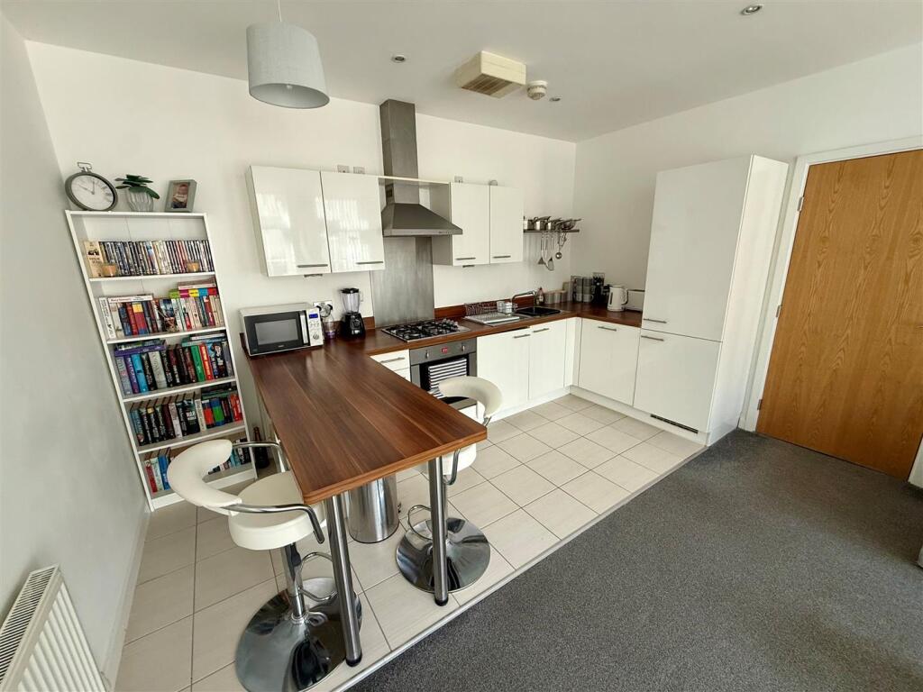 Additional image 5 of West Court, Dickens Heath, Solihull