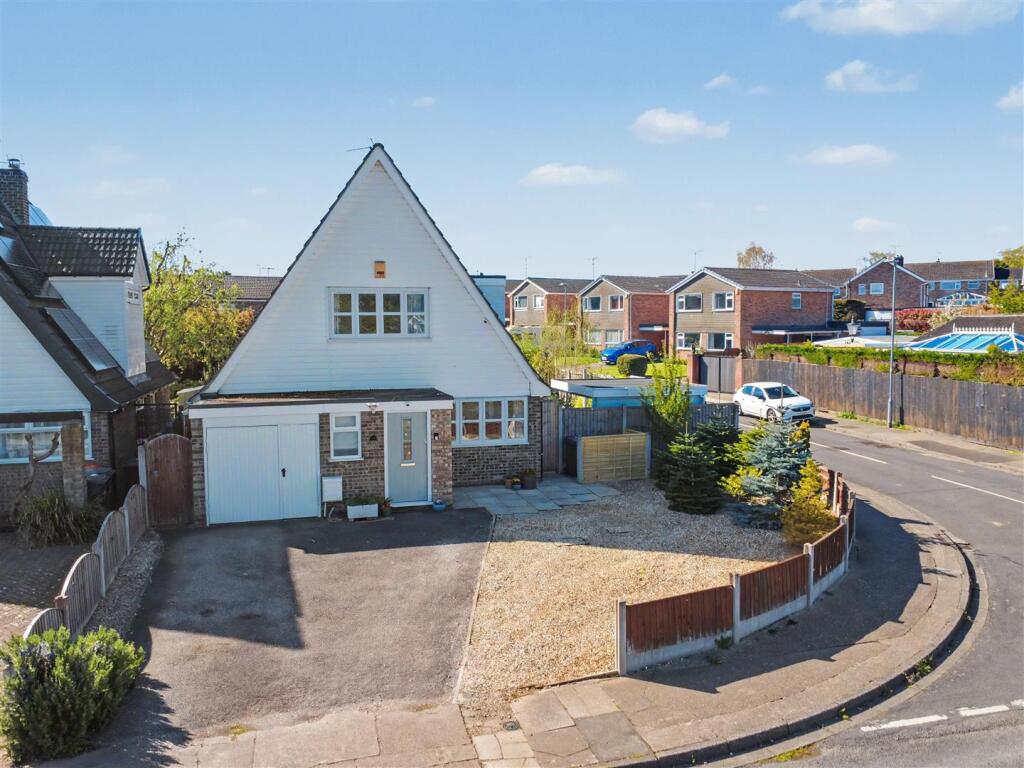 Main image of property: Field Lane, Chilwell, Nottingham