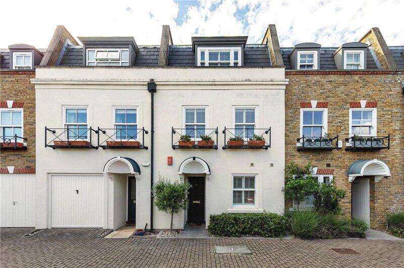 Main image of property: Fielding Mews, Barnes, London, SW13