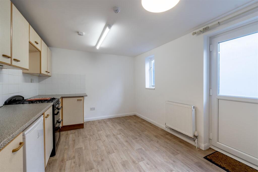 House in Plymouth, Cattedown - View 5