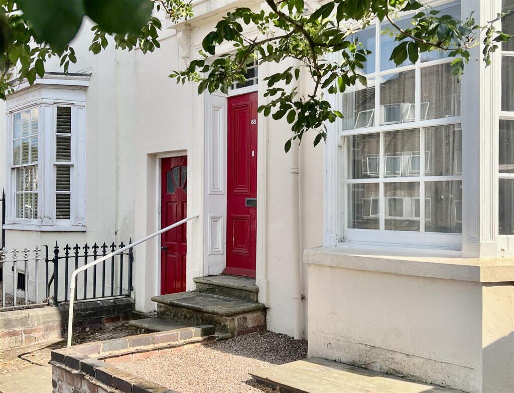 Main image of property: Leam Terrace, Leamington Spa