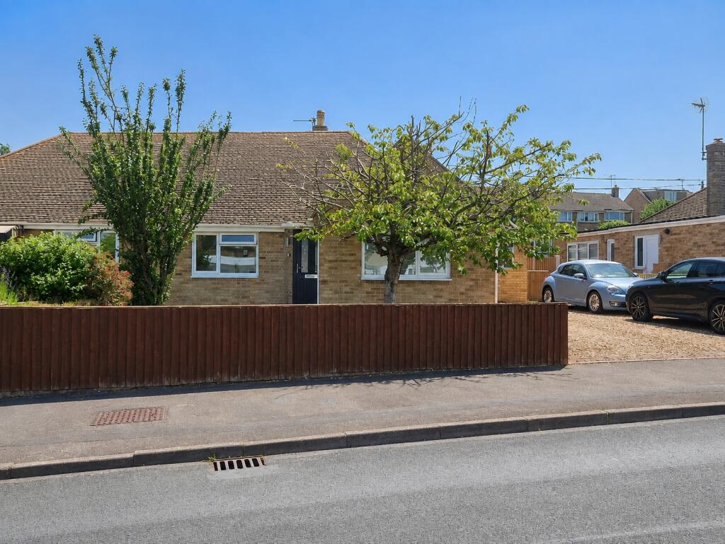 House in Vale of White Horse, Great Faringdon
