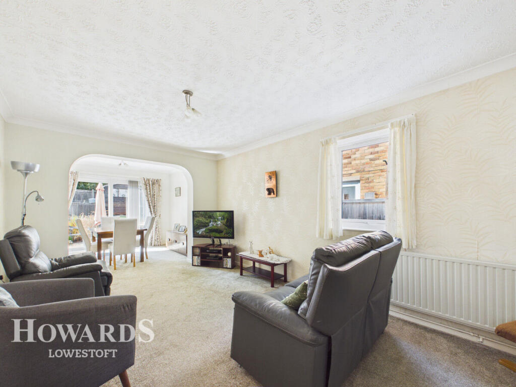 House in East Suffolk, Oulton - View 4