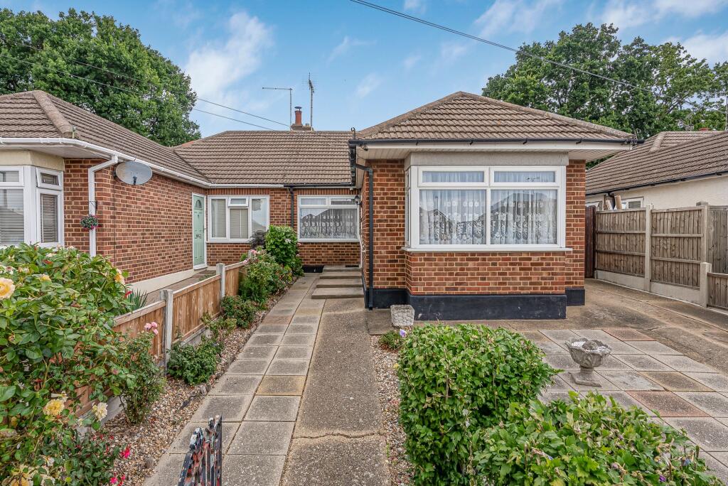 Main image of property: Sunnybank Close, Leigh-On-Sea, SS9