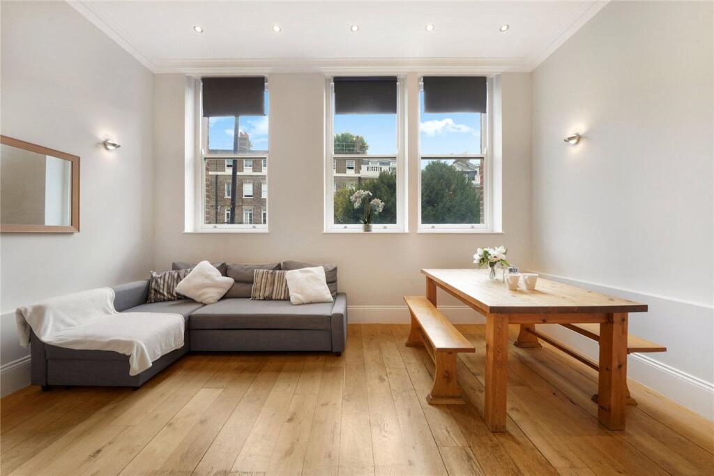 Apartment in London - View 4