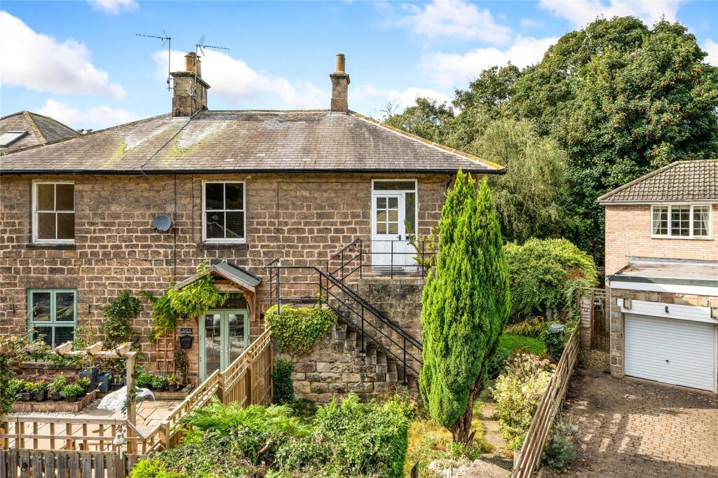 3-bed apartment on Park Terrace, Spofforth, Harrogate, North Yorkshire, HG3, £220,000