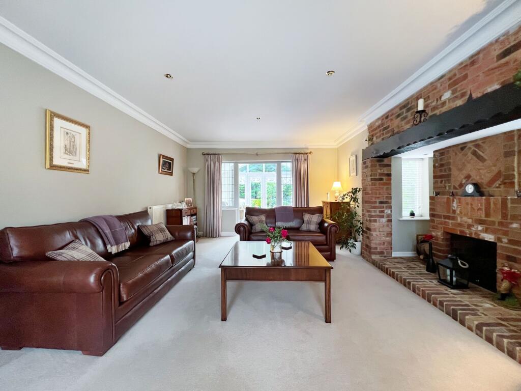 Bradshaw Close, Brampton, PE28 photo 3