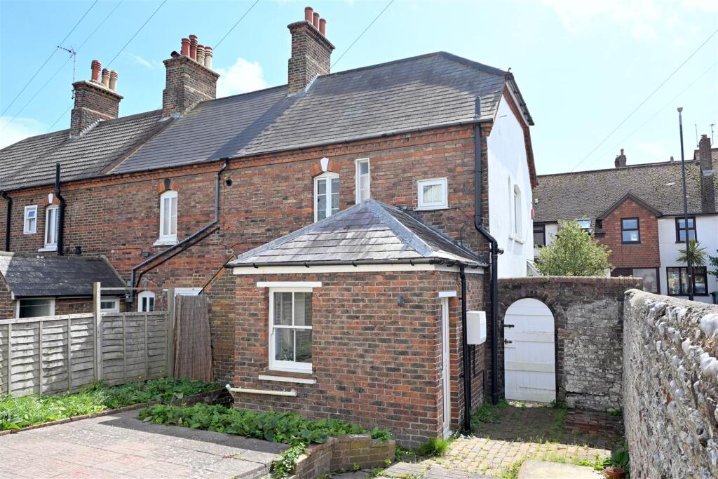 House in Eastbourne, Little Chelsea, Old Town - View 2