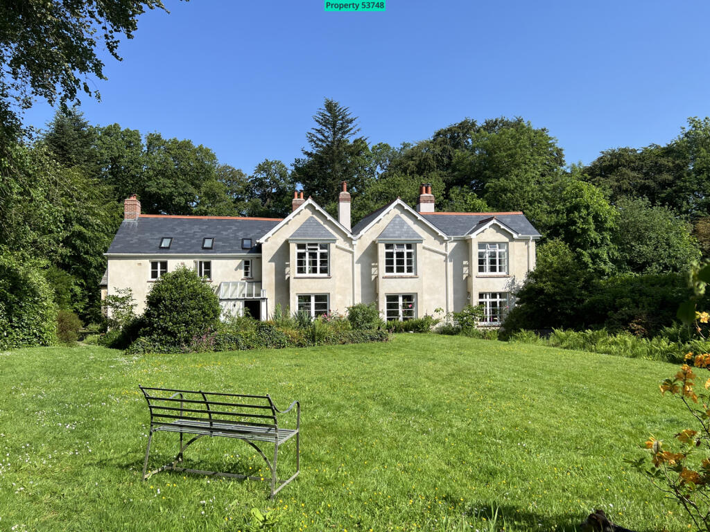 Main image of property: Thornbury Manor, Thornbury, Holsworthy, EX22 7DD