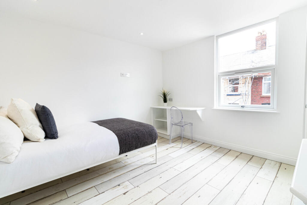 42 Portman Road, Liverpool, L15 - View 5
