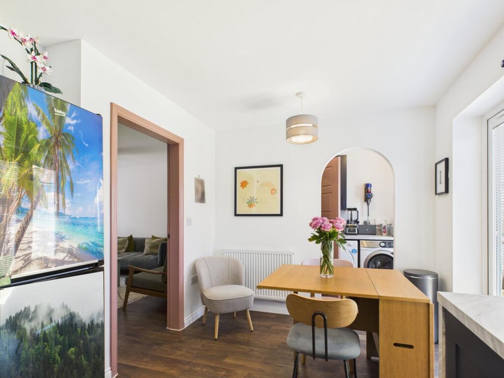 Colliers Way, Edwinstowe, Mansfield, NG21 - More