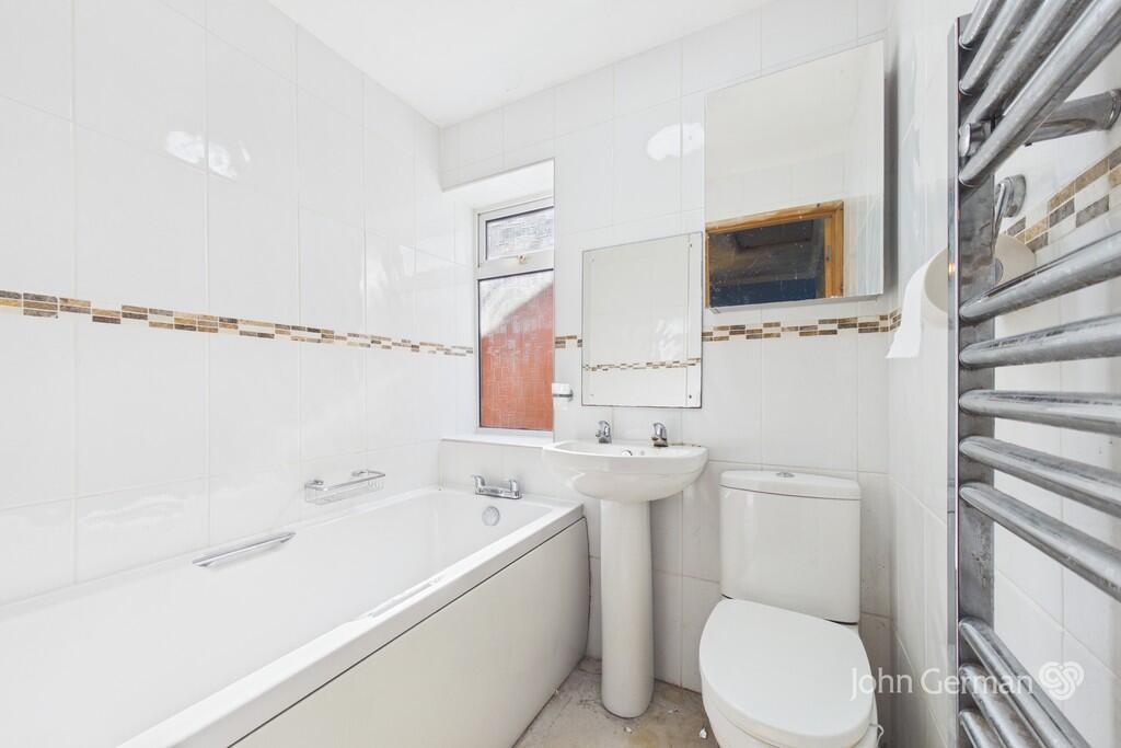 Bentley Road, Uttoxeter photo 5