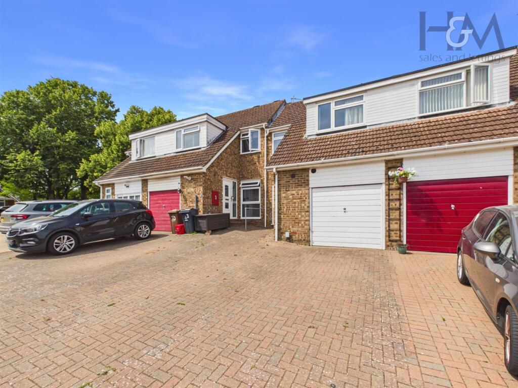 Main image of property: Woburn Close, Stevenage, Hertfordshire, SG2 8SW.