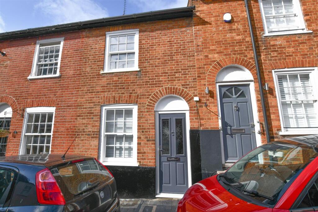 Main image of property: Queen Street, St. Albans, AL3