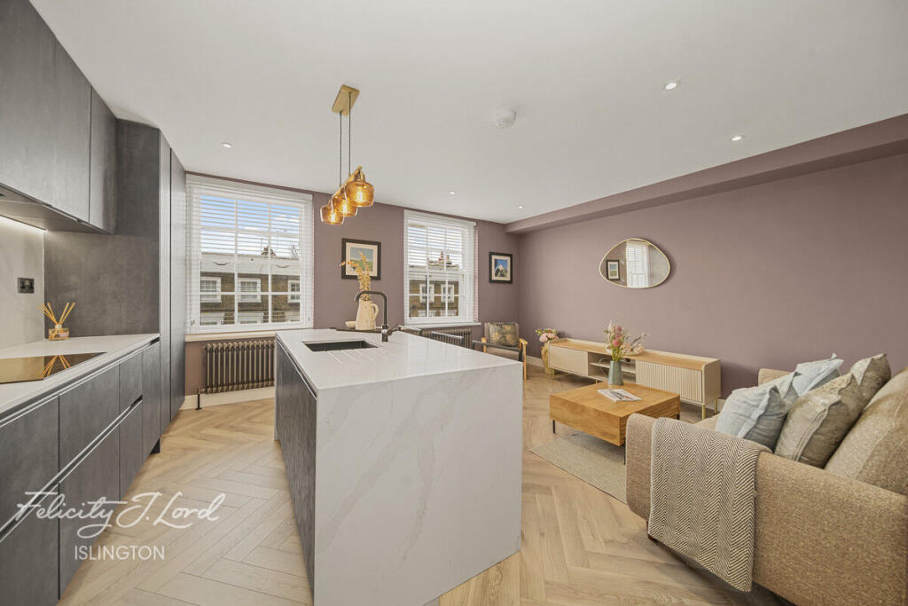 Main image of property: New North Road, London N1
