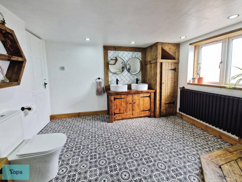 House in Doncaster - More