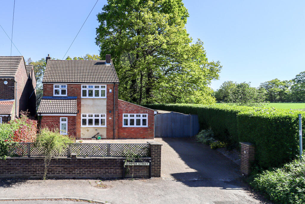 Main image of property: Summer Street, Slip End, Luton, LU1