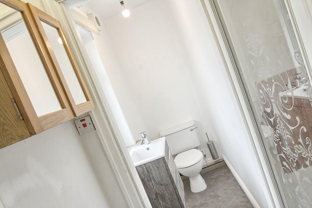 Additional image 4 of The Staithes,Baildon,BD17 ** Includes WATER bill **