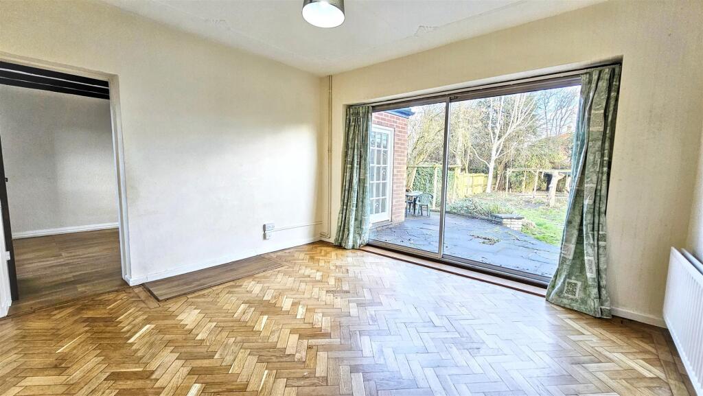 House in Leicester - View 5