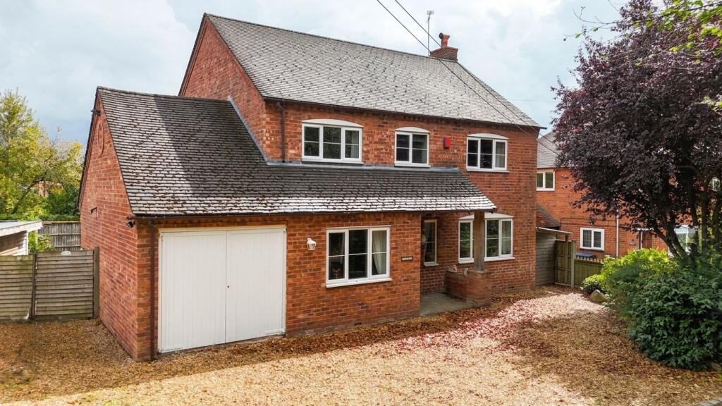 House in Stoke-on-Trent