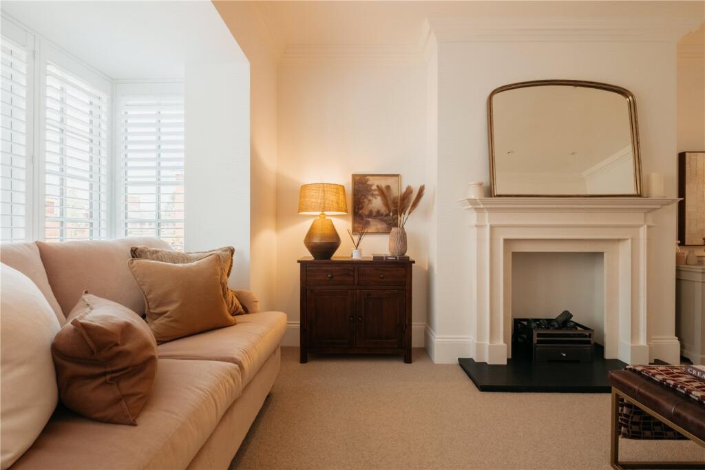 House in Test Valley, King's Somborne - View 4