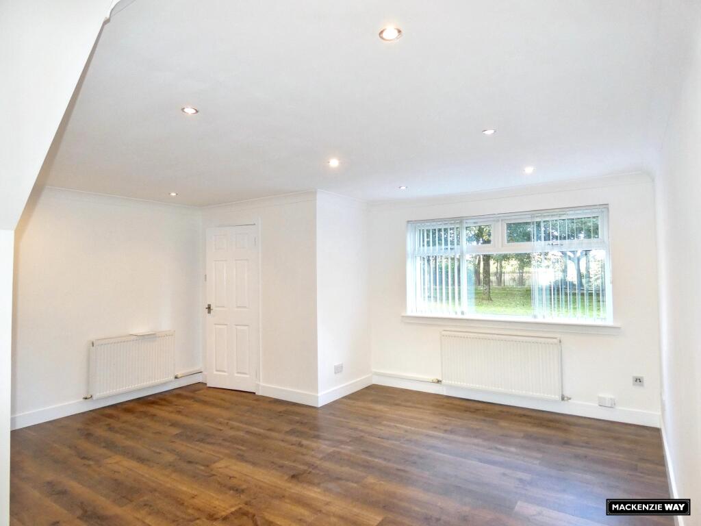 33, Sophia Crescent, Irvine, North Ayrshire photo 4