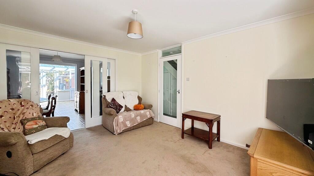 House in Westbury, Leigh Park - View 4