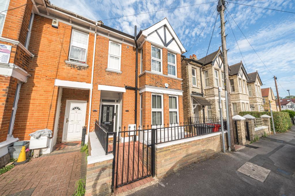 Main image of property: Slough, Berkshire, SL1