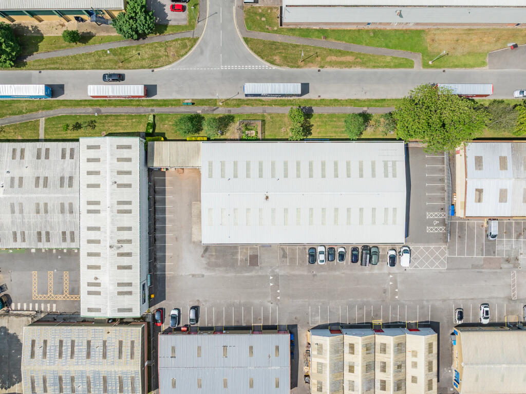 Unit 11-12 Bowerhill Ind. Est., Melksham WEB-15.jpg
