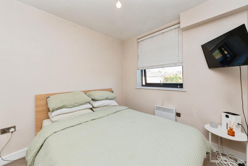 Additional image 15 of Wagon Lane, Birmingham