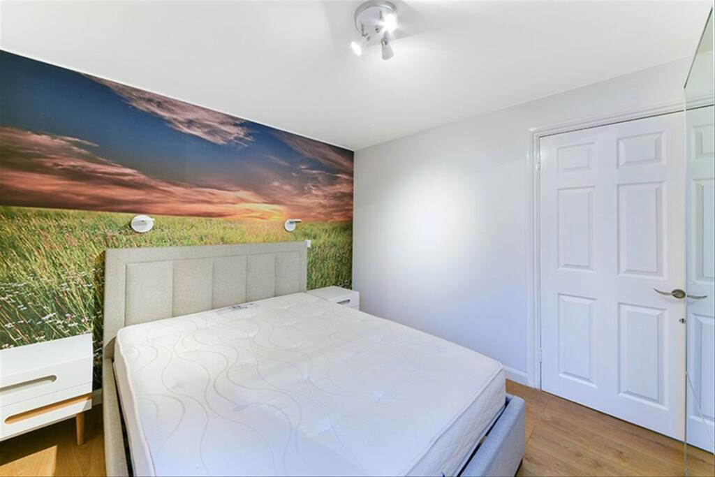 Apartment in London - View 4