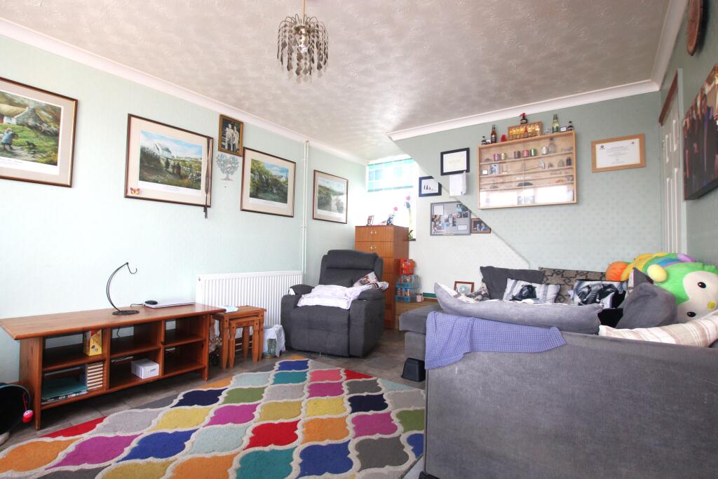 House in Northampton, Wellingborough - View 3
