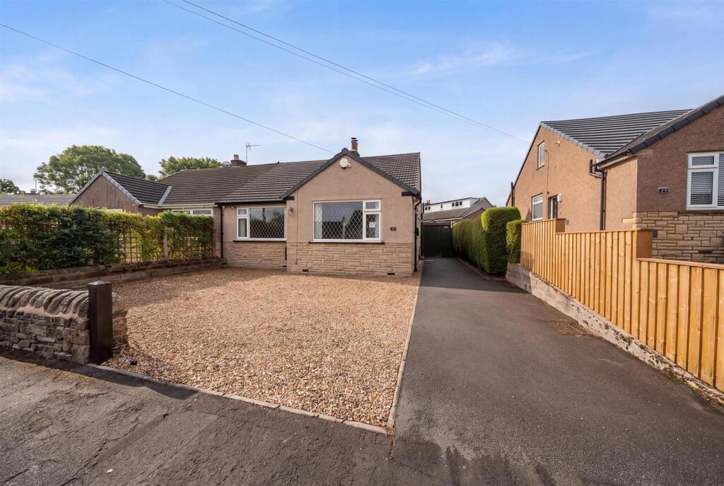 Main image of property: Horse Fair Avenue, Chapel-En-Le-Frith, High Peak