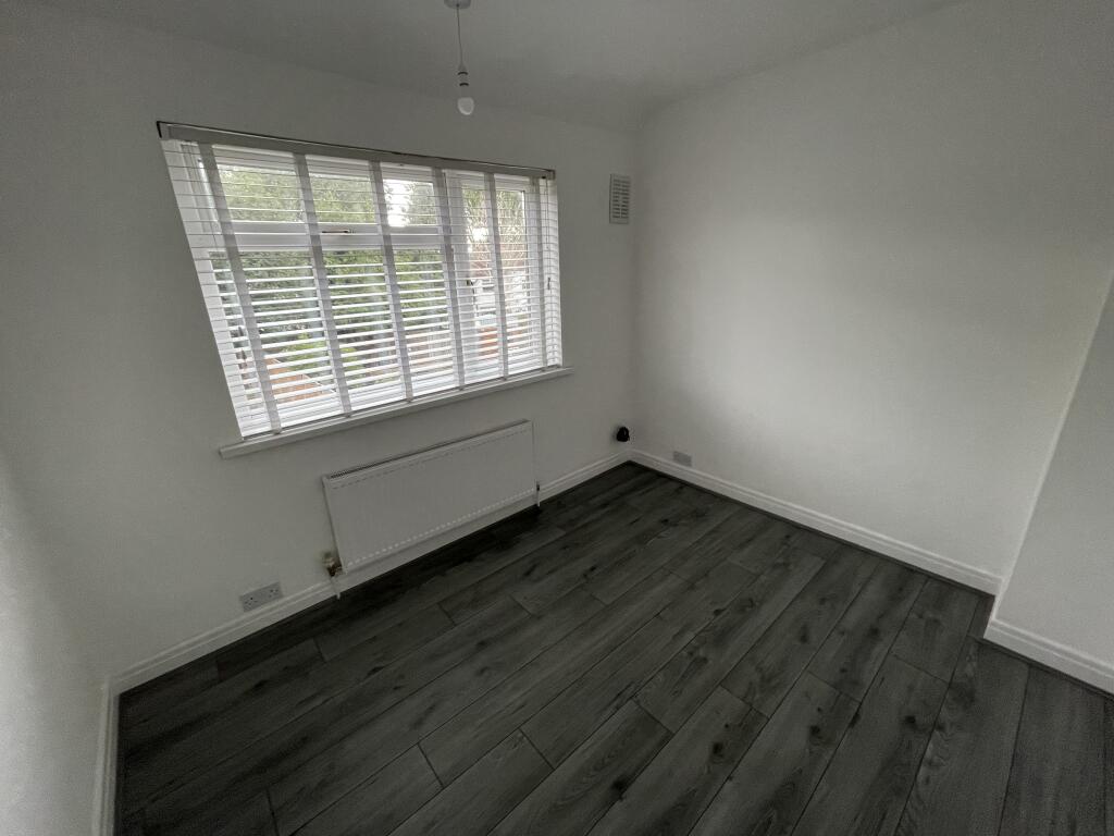 House in Sandwell, West Midlands - More