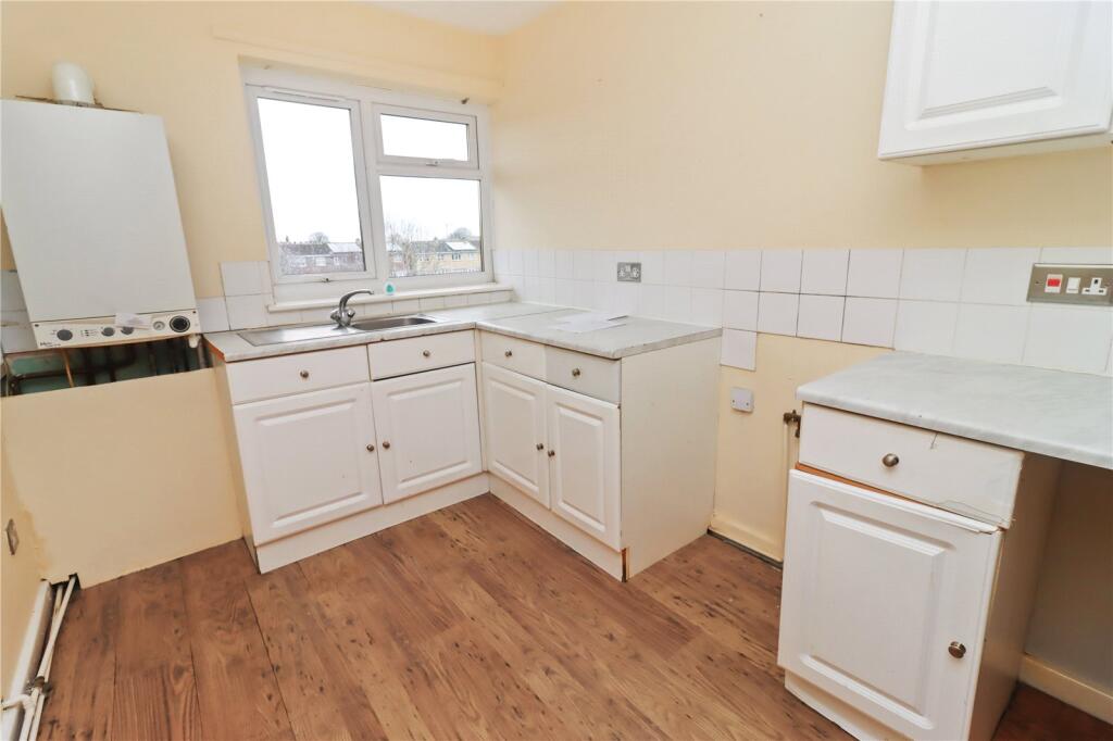 King Henry Court, Sunderland, Tyne and Wear, SR5 photo 3