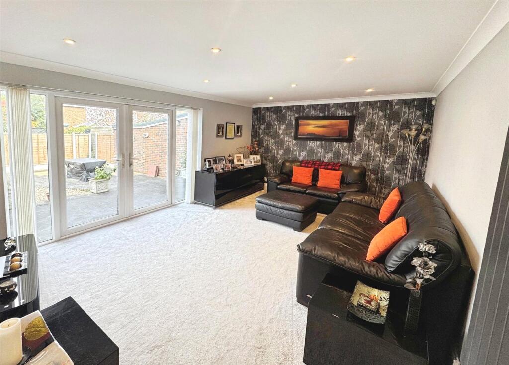 Morris Court Close, Bapchild, Sittingbourne, Kent, ME9 photo 4