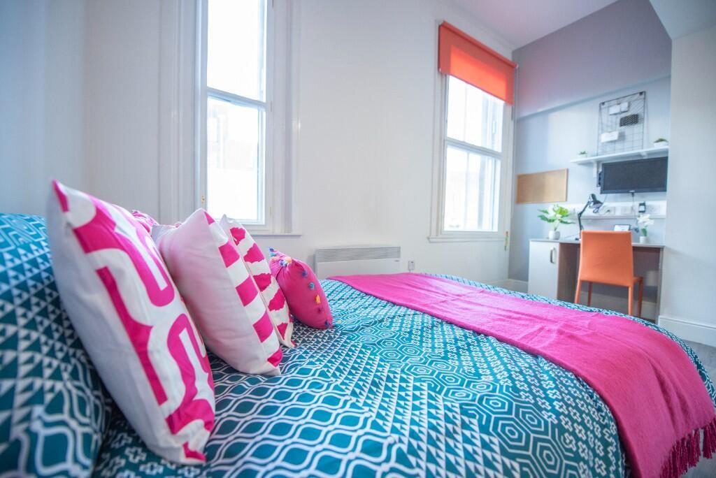 Studio flat for rent