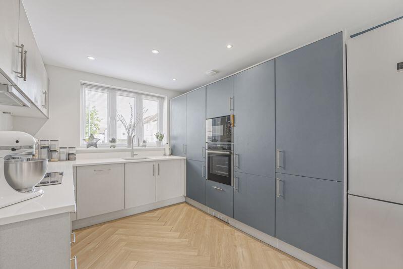 House in London - View 4