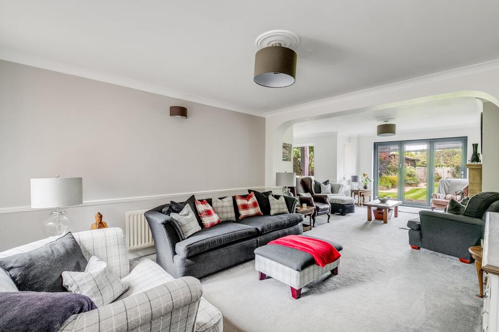 House in Stevenage - More