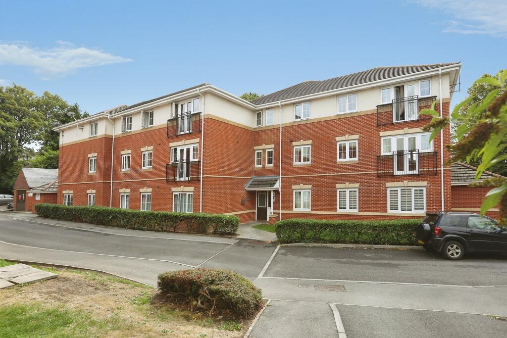Main image of property: Mirabella Close, Southampton
