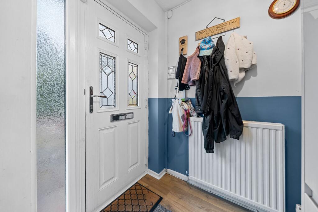 House in Warrington, Oakwood, Birchwood - More