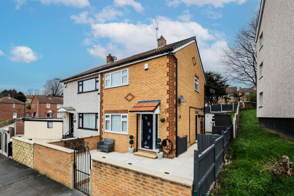 Main image of property: Heights Drive, Leeds, West Yorkshire, LS12