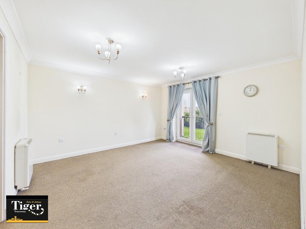 Newton Drive, Blackpool photo 3