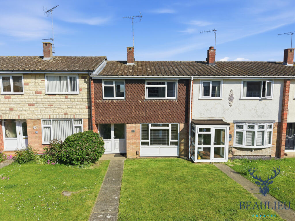 Main image of property: West Lawn, Galleywood, CM2 8