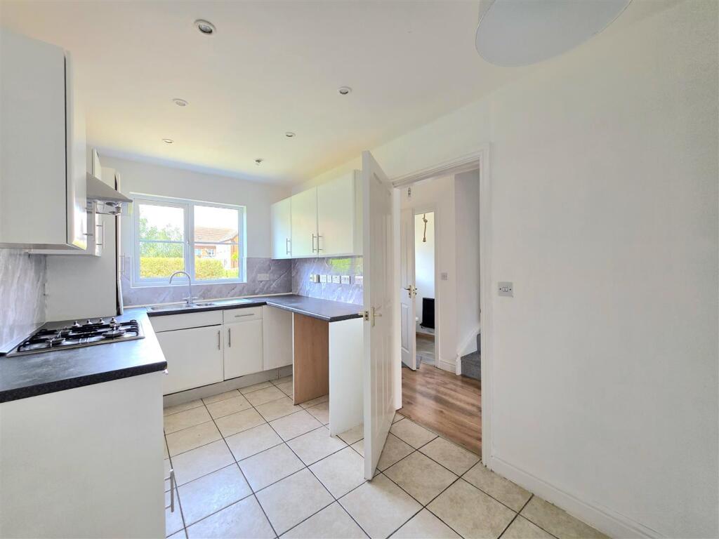 Saltern Drive, Spalding photo 4