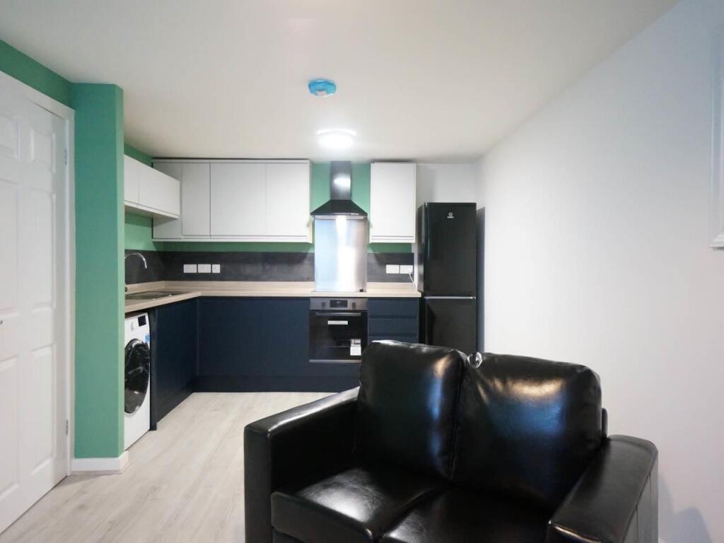 Apartment in Bangor, Gwynedd - More