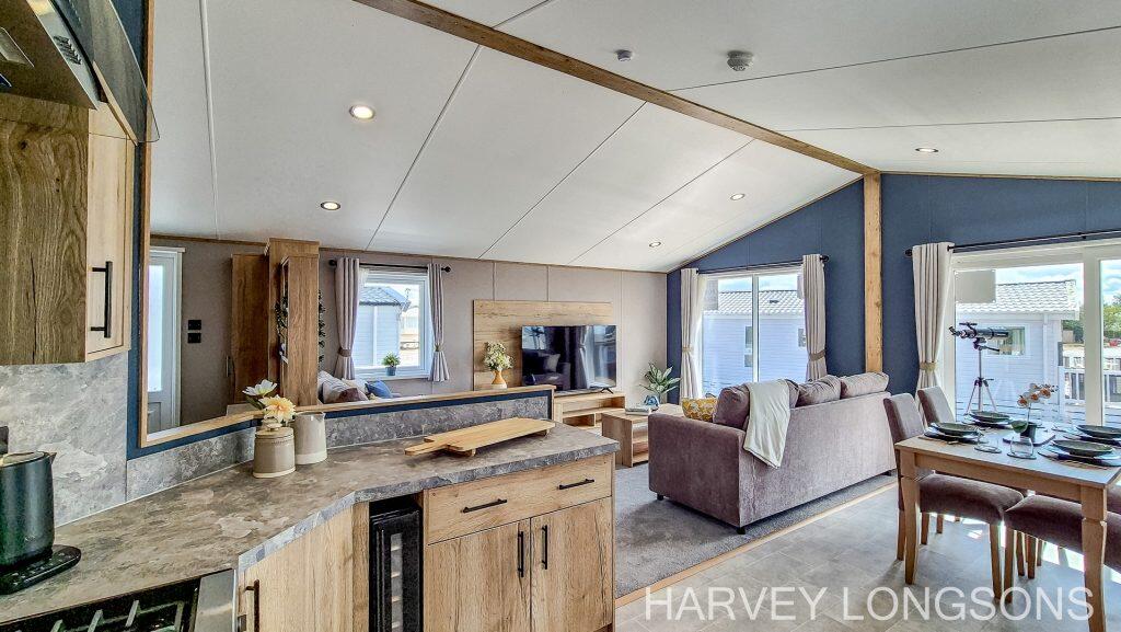 House in Southampton - View 5