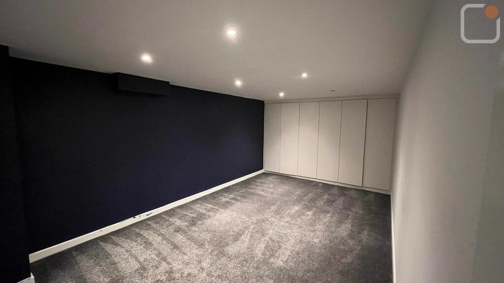 12 Arundel Street - Mezzanine Level