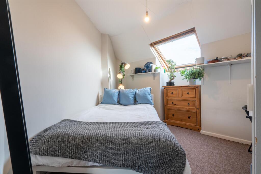 House in Sheffield - View 2
